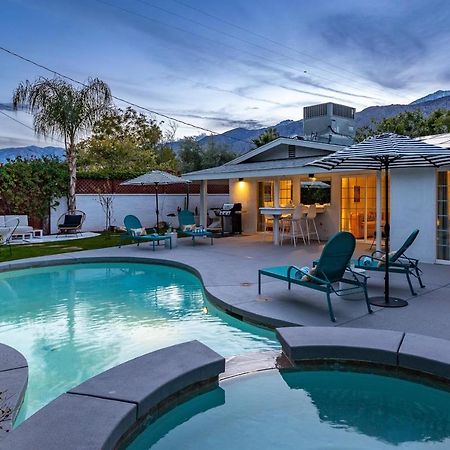 Serene 4 Bed 3 Bath Heated Pool Natural Backyard Heart Of Palm Springs Exterior photo